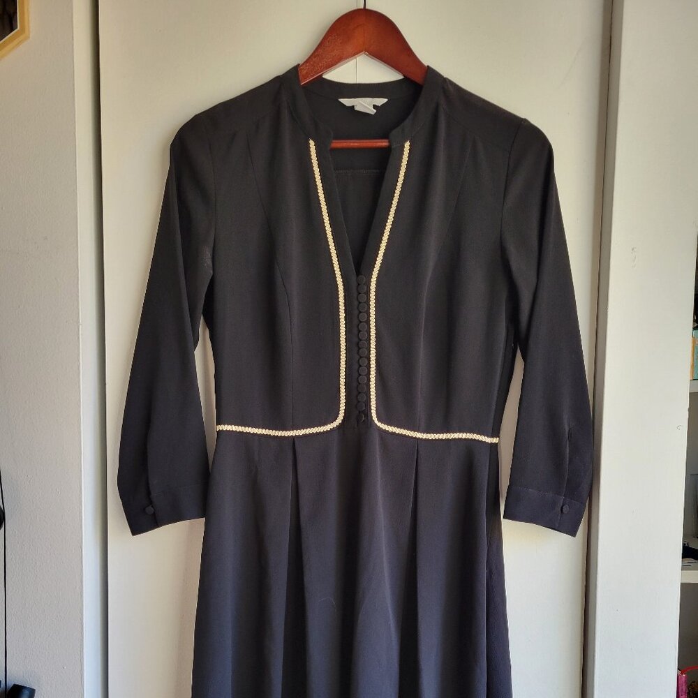 black dress, knee length, US 8